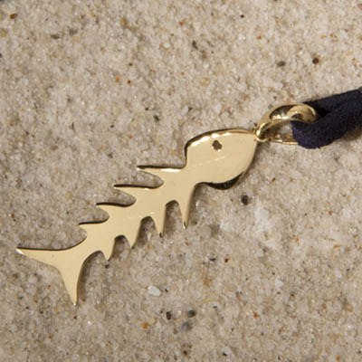 Gold fishbone pendant